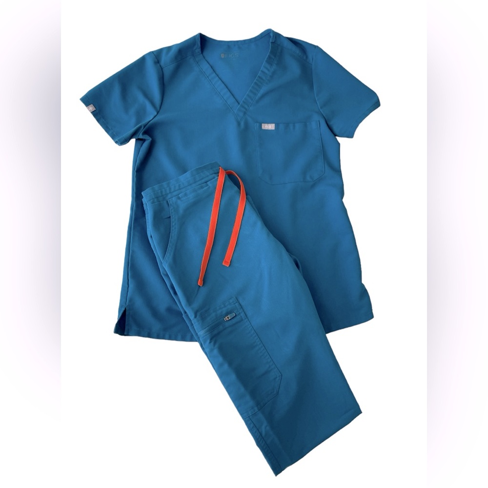 Figs scrubs